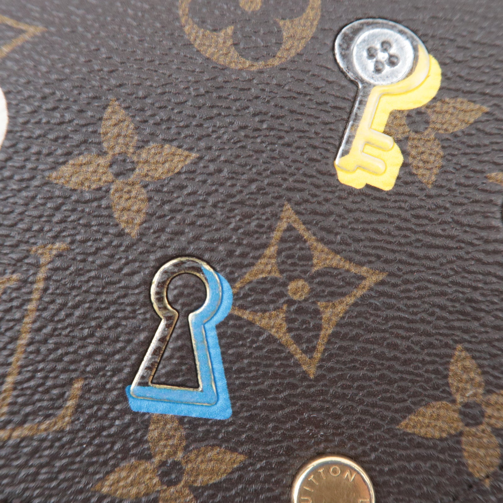 Louis Vuitton Monogram Love Lock Pochette Felicie Shoulder Bag M63999