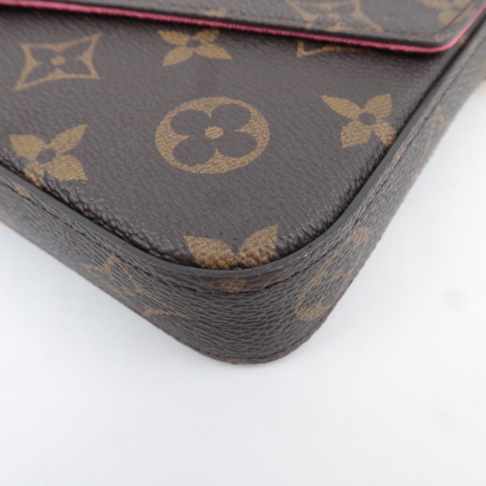 Louis Vuitton Monogram Love Lock Pochette Felicie Shoulder Bag M63999