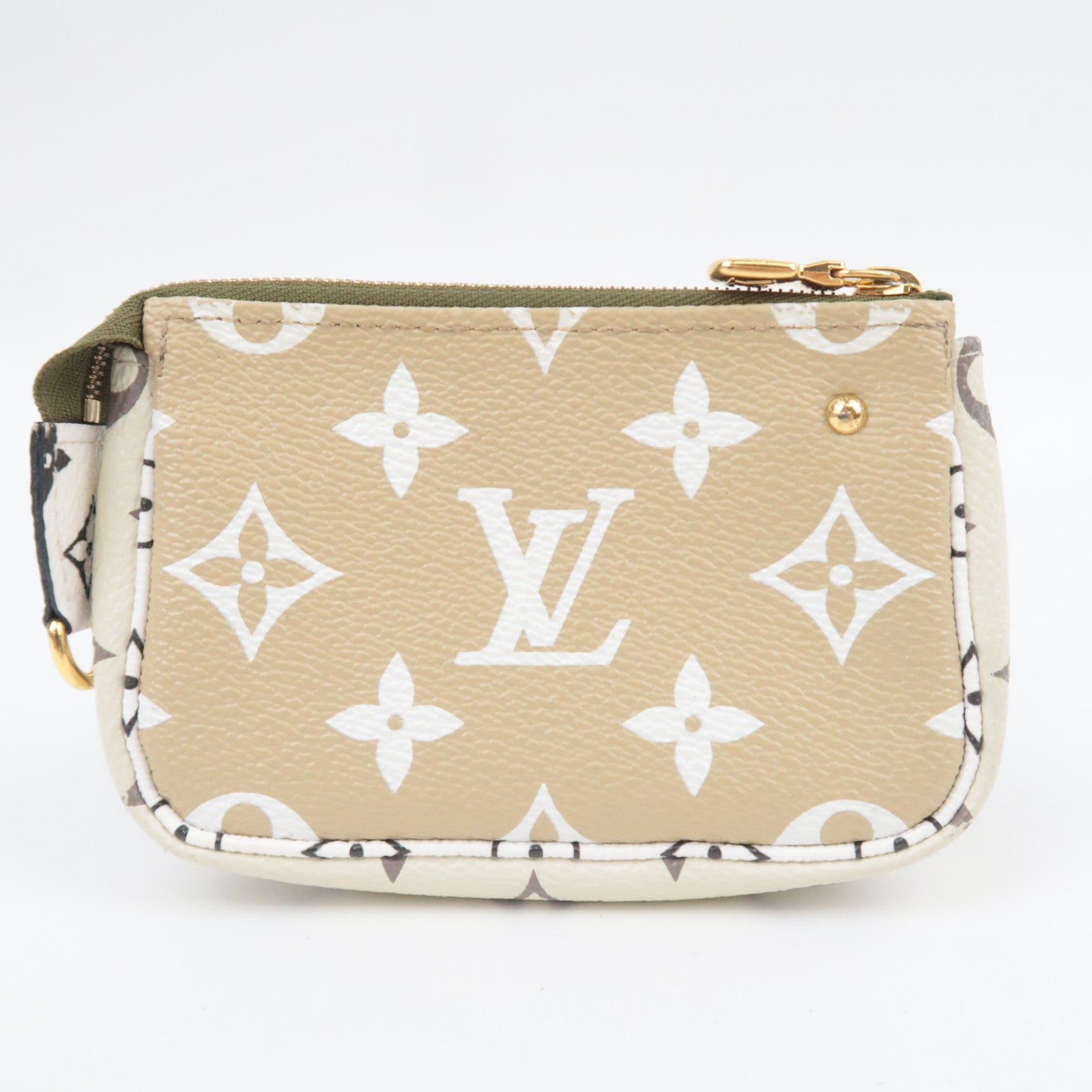 Louis Vuitton Monogram Giant Mini Pochette Accessoires Mini Bag Khaki M67579