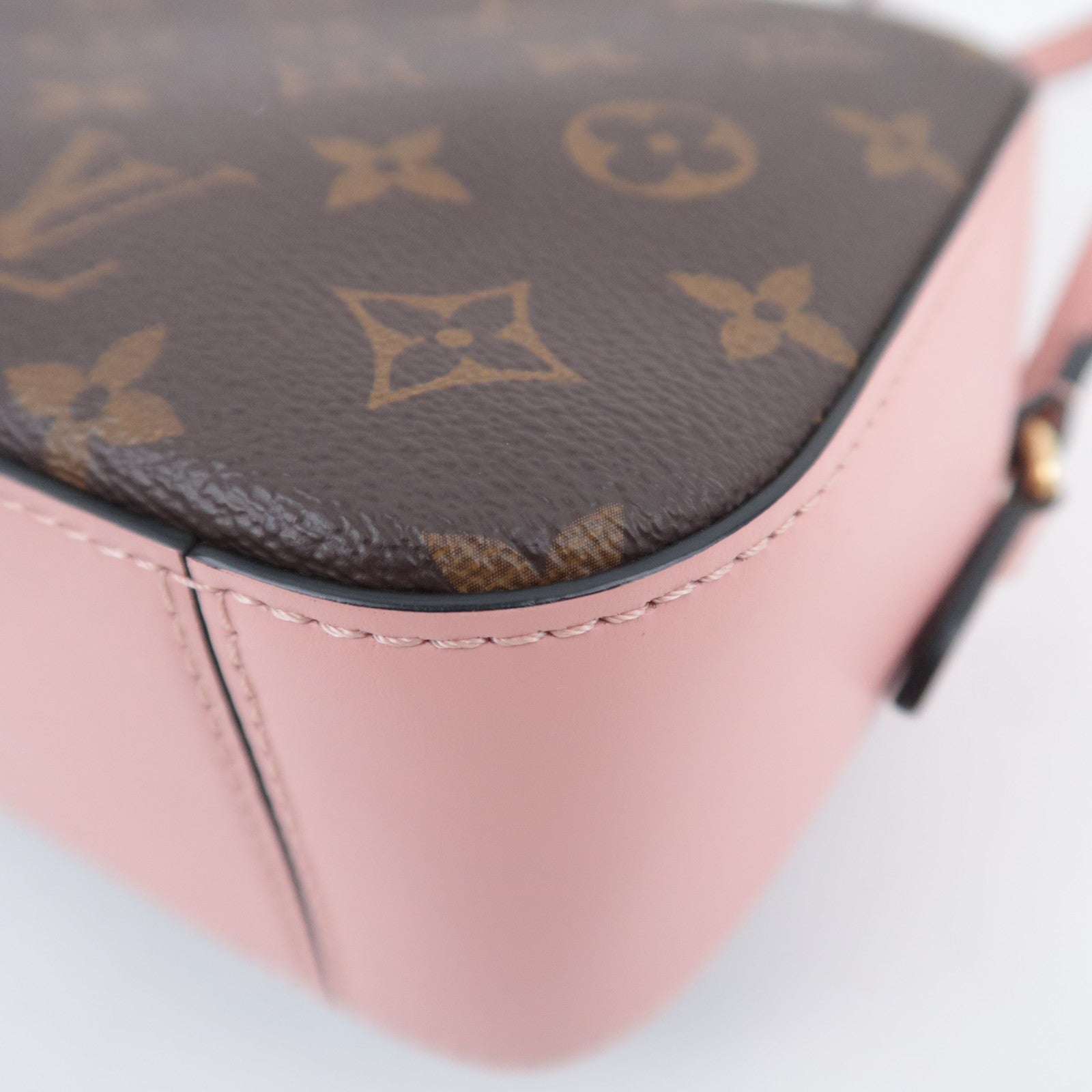 Louis Vuitton Monogram Saintonge Shoulder Bag Rose Poodle M44442
