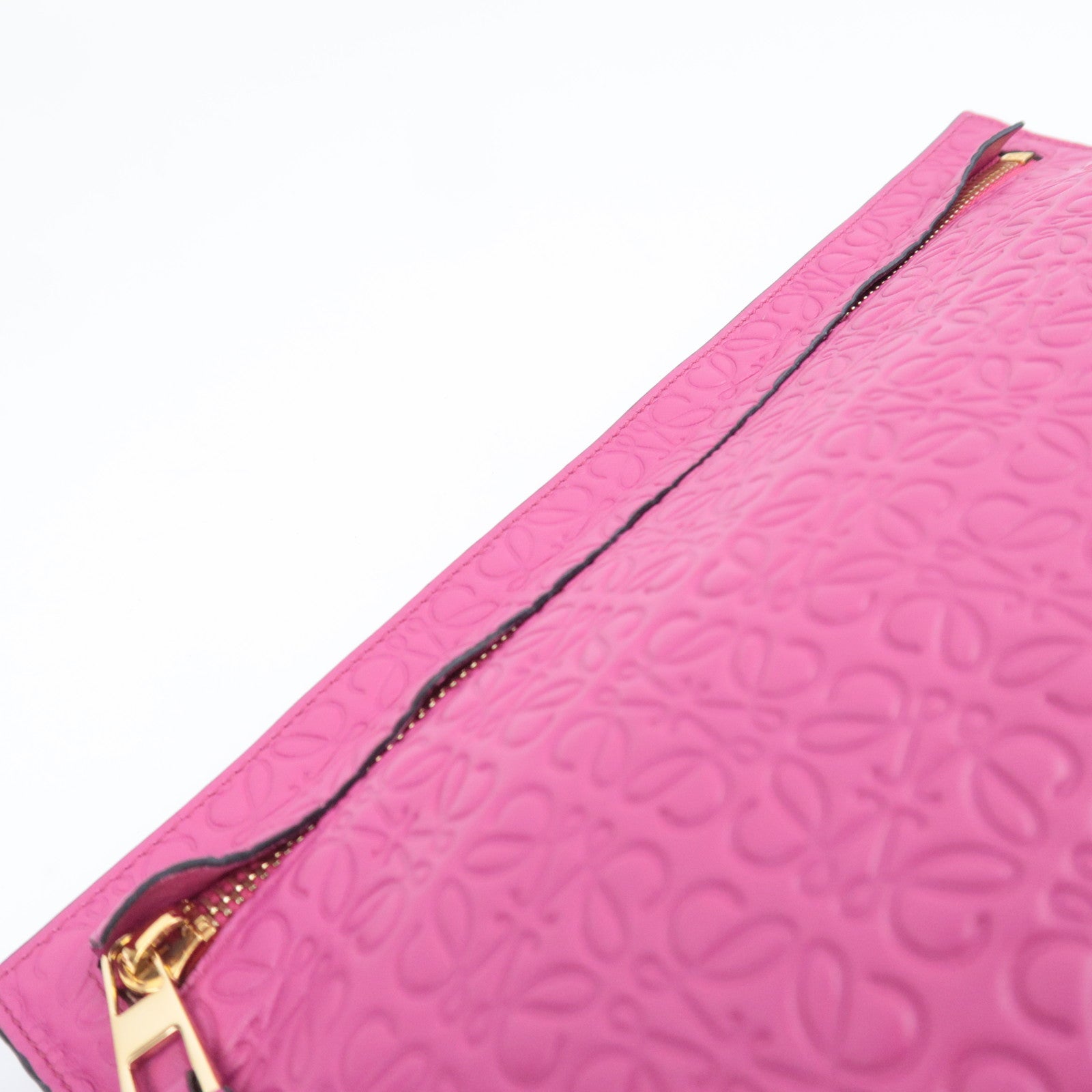 LOEWE Anagram Leather Clutch Bag Pink