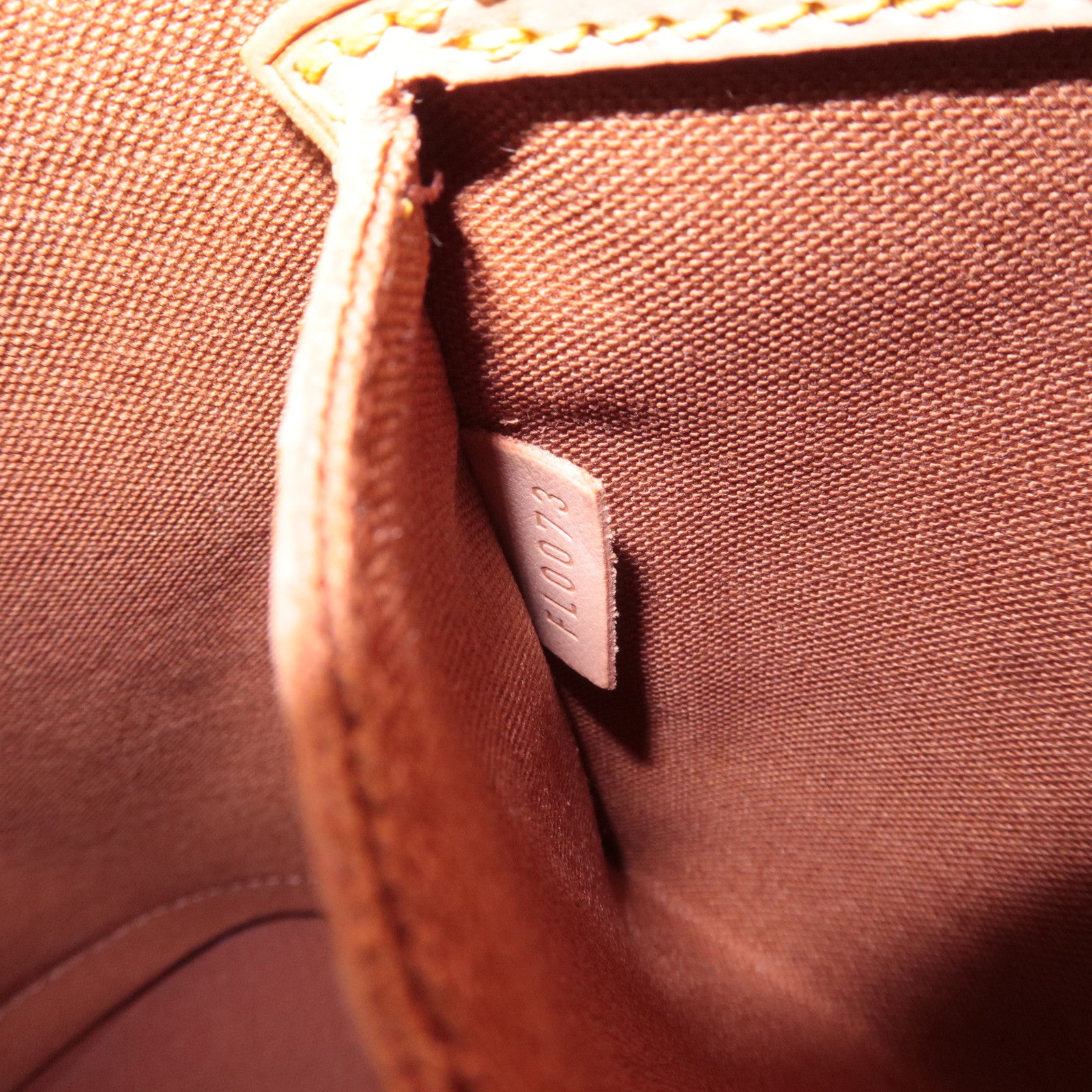 Louis Vuitton Monogram Alma Handbag M51130