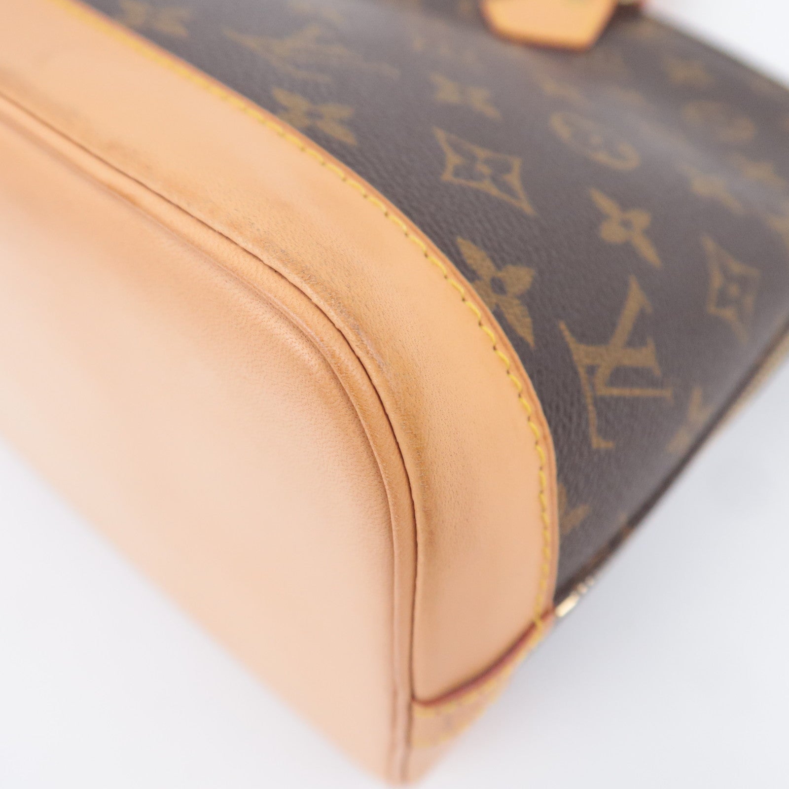Louis Vuitton Monogram Alma Handbag M51130