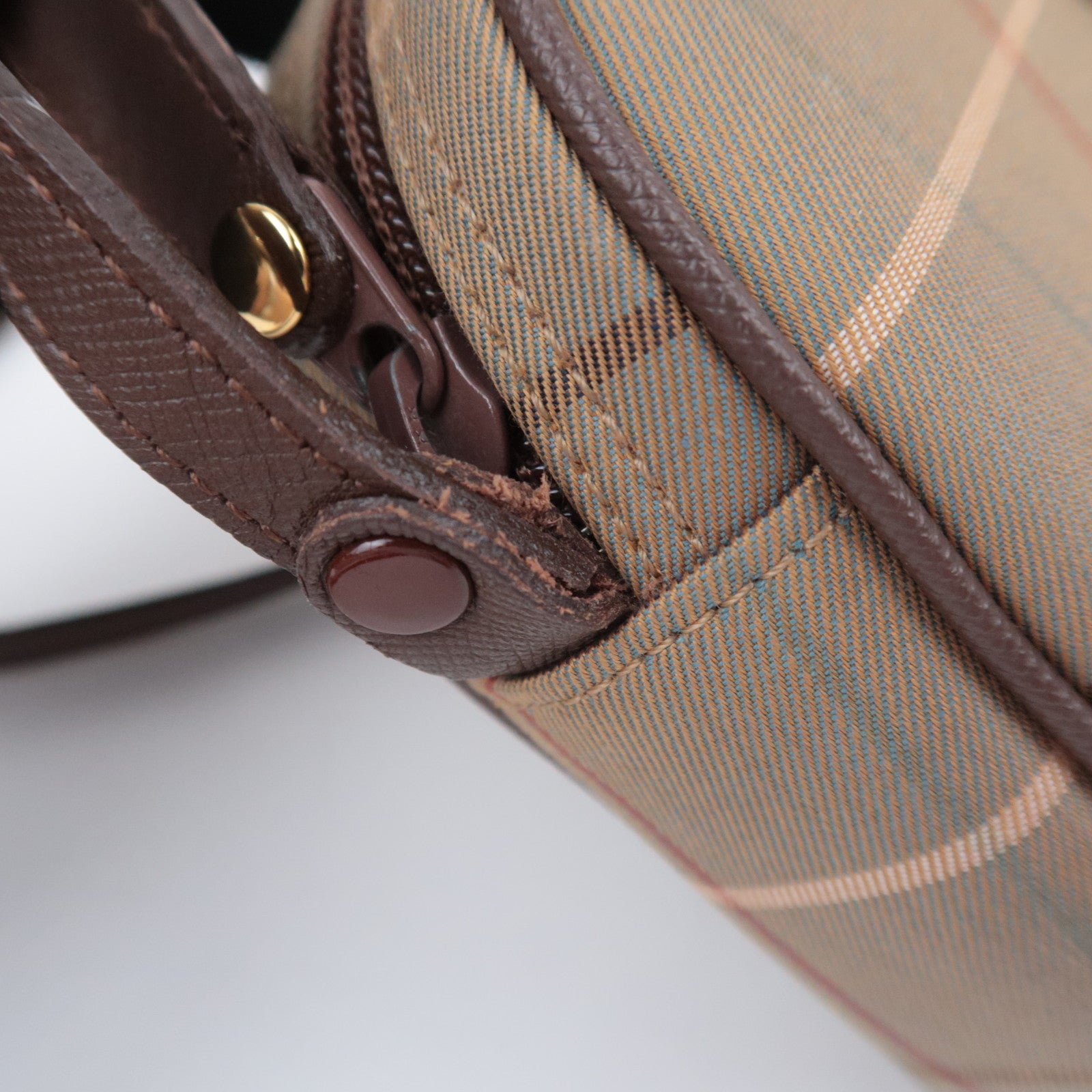 BURBERRY burberrys Plaid Canvas Leather Shoulder Bag