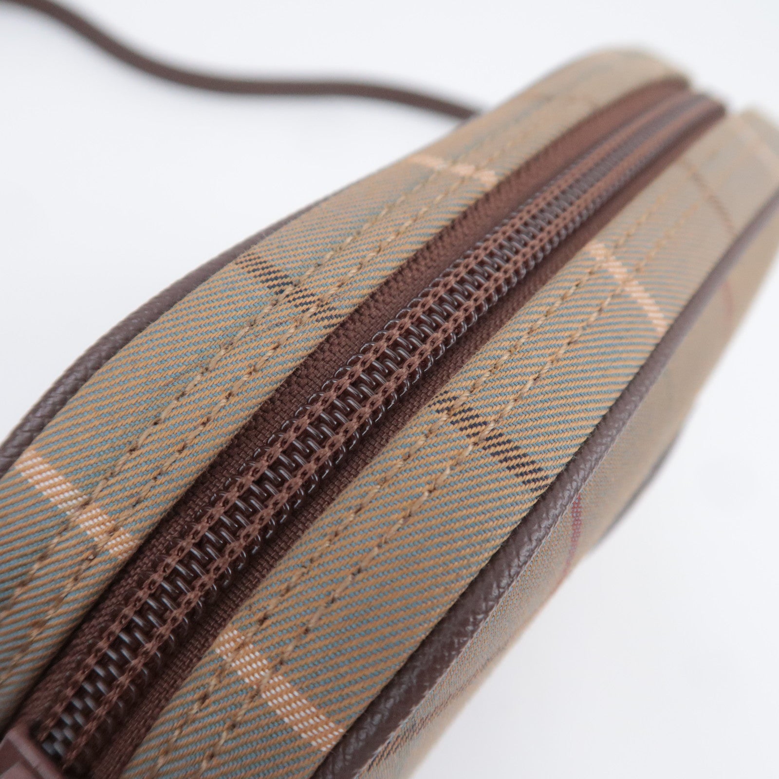 BURBERRY burberrys Plaid Canvas Leather Shoulder Bag