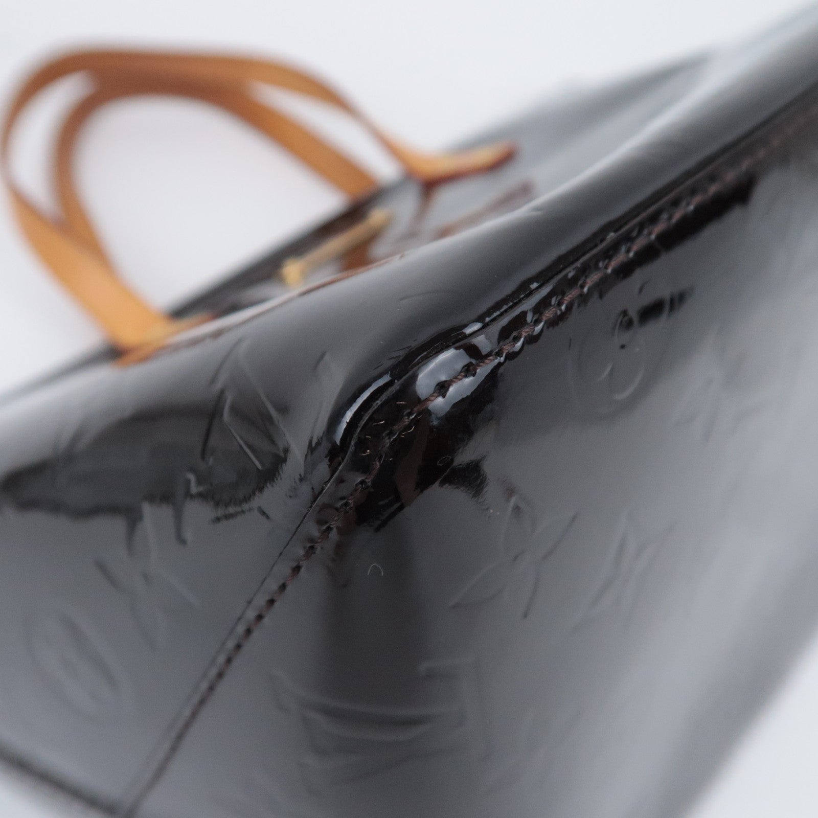 Louis Vuitton Monogram Vernis Bellevue PM Amarante M93585