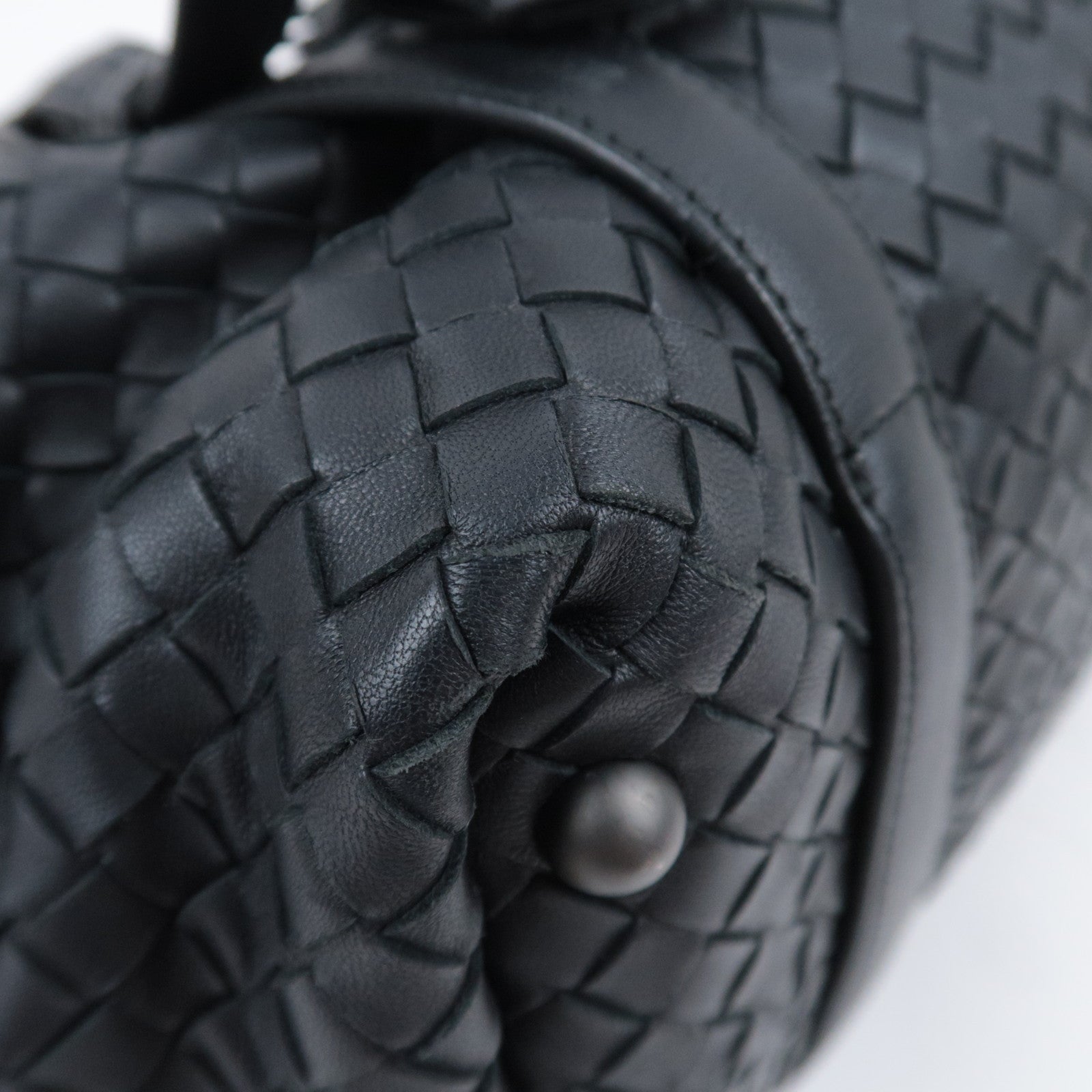 BOTTEGA VENETA Intrecciato Leather Handbag Black