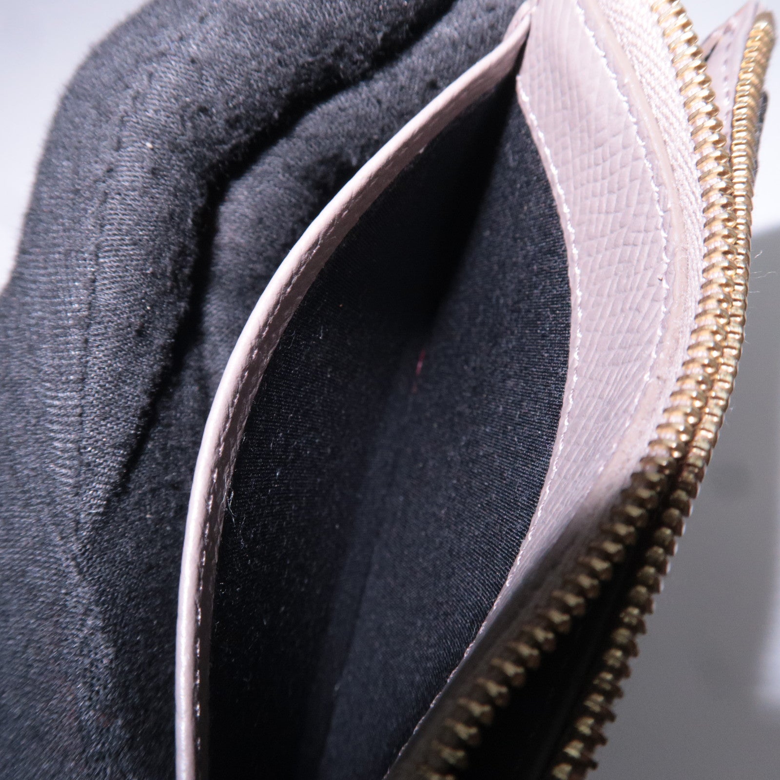 CELINE Leather Card Case Gray
