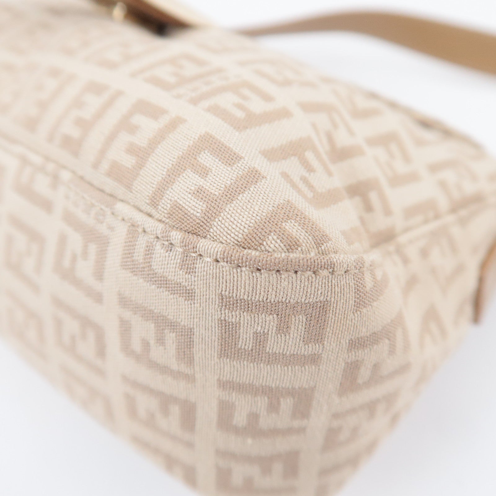 FENDI Zucchino Mamma Baguette Shoulder Bag Beige 8BR003