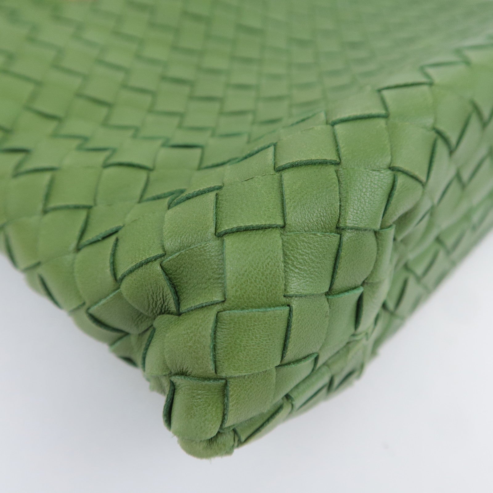 BOTTEGA VENETA Intrecciato Capri Handbag Green 162112