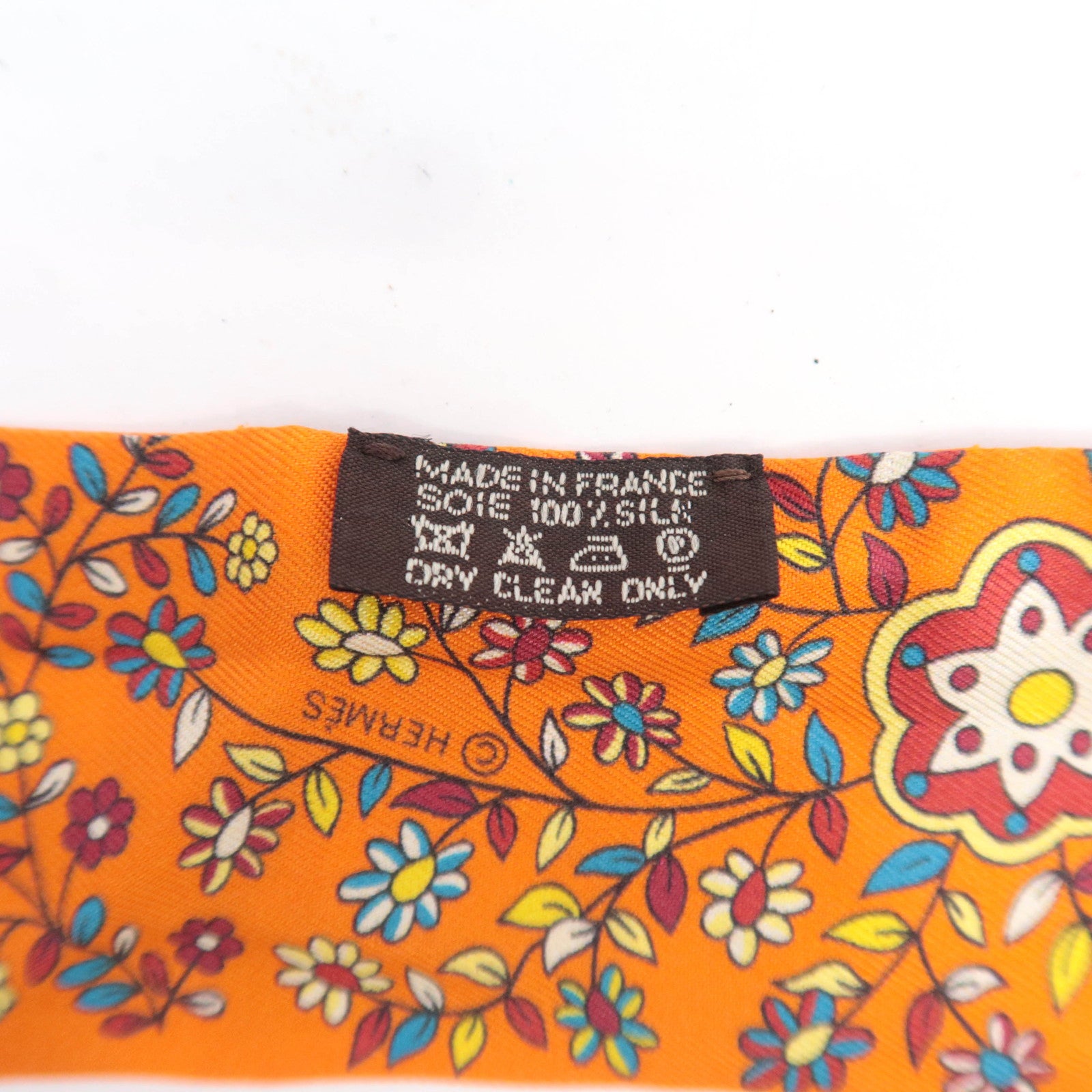 HERMES Twilly Scarf L'ARBRE DE VIE 100% Silk Orange