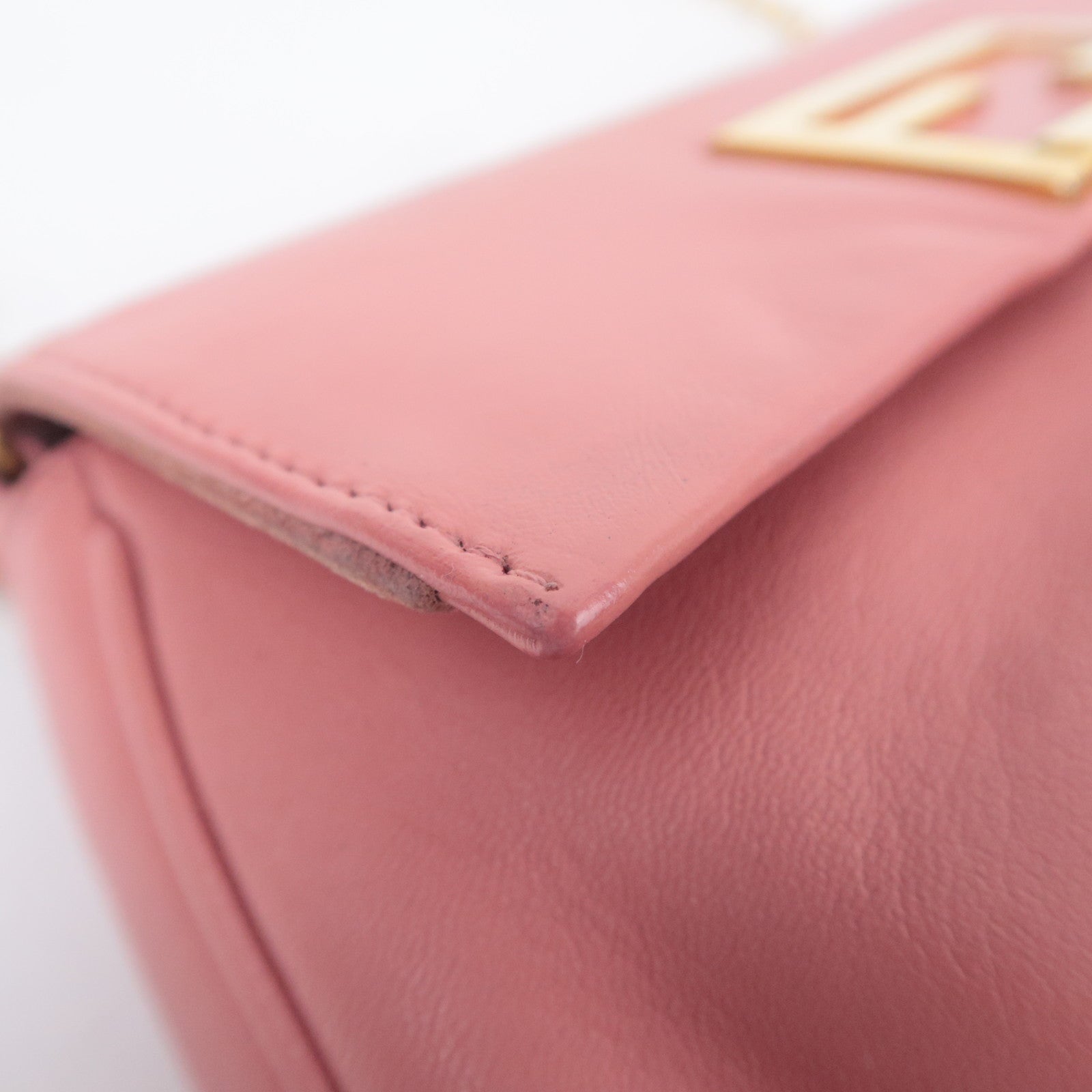 FENDI Leather Chain Shoulder Bag Pink 8M0276