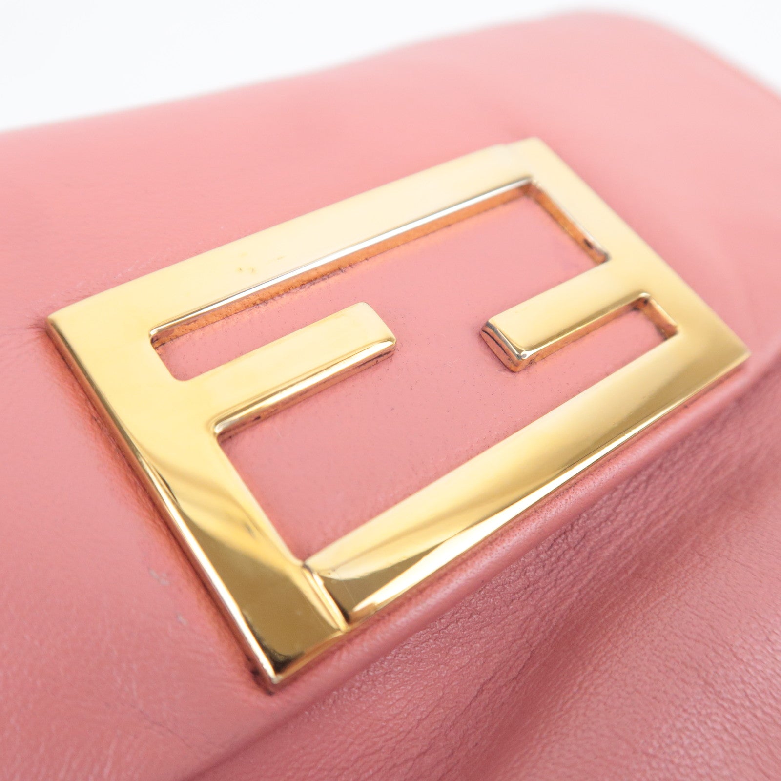 FENDI Leather Chain Shoulder Bag Pink 8M0276