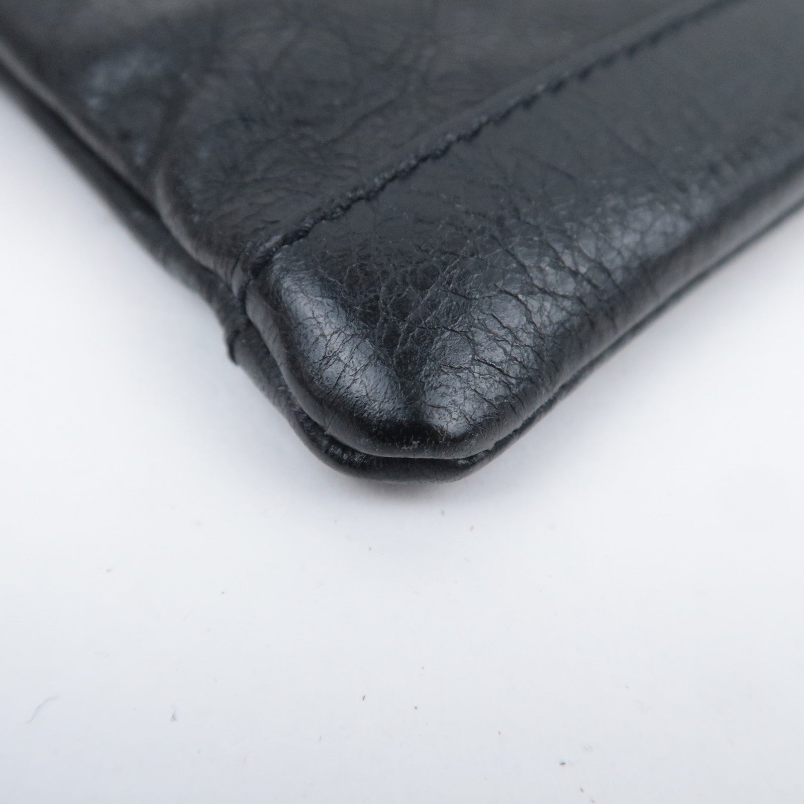 BALENCIAGA Classic Clip L Leather Clutch Bag Black 273023