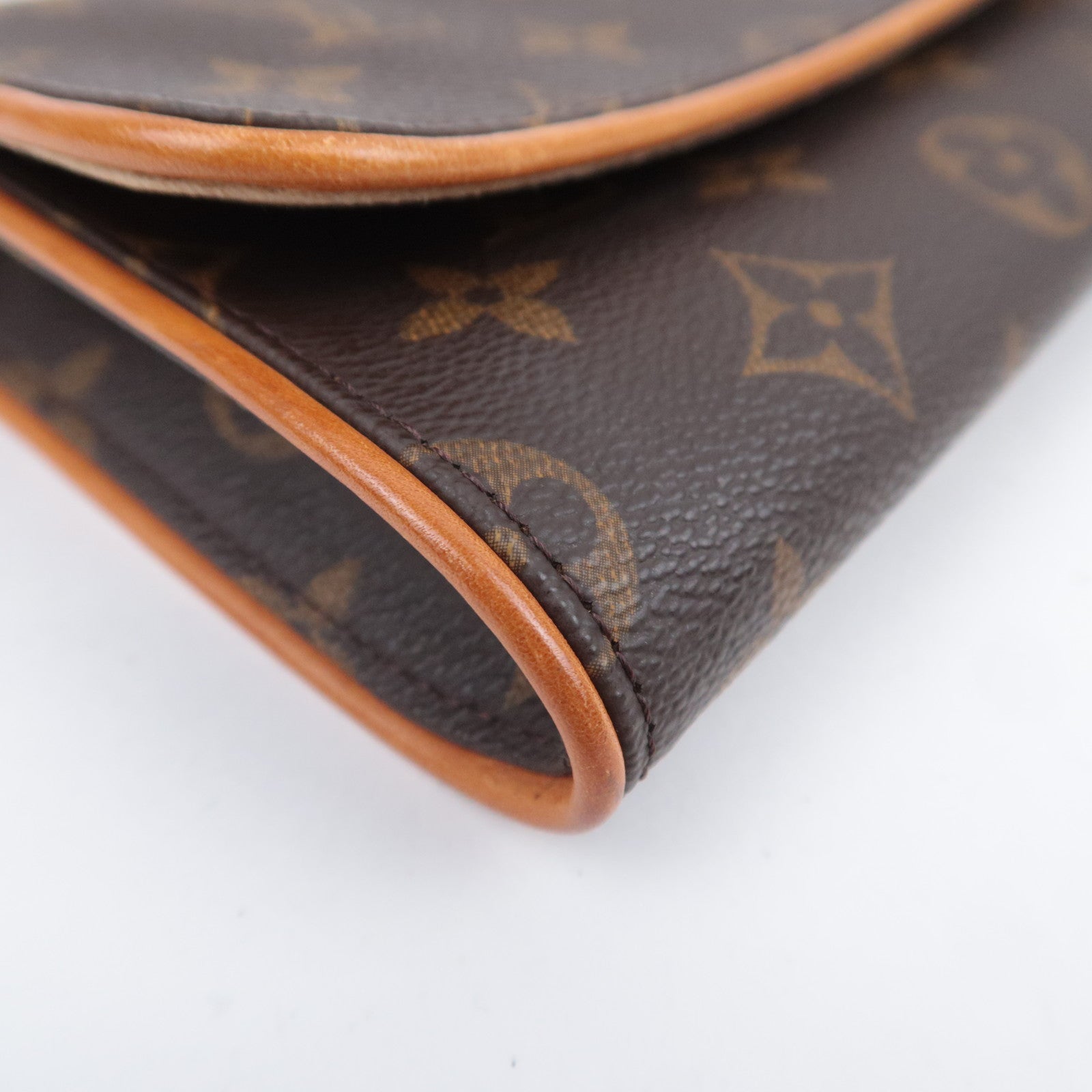 Louis Vuitton Monogram Pochette Twin GM Shoulder Bag M51852