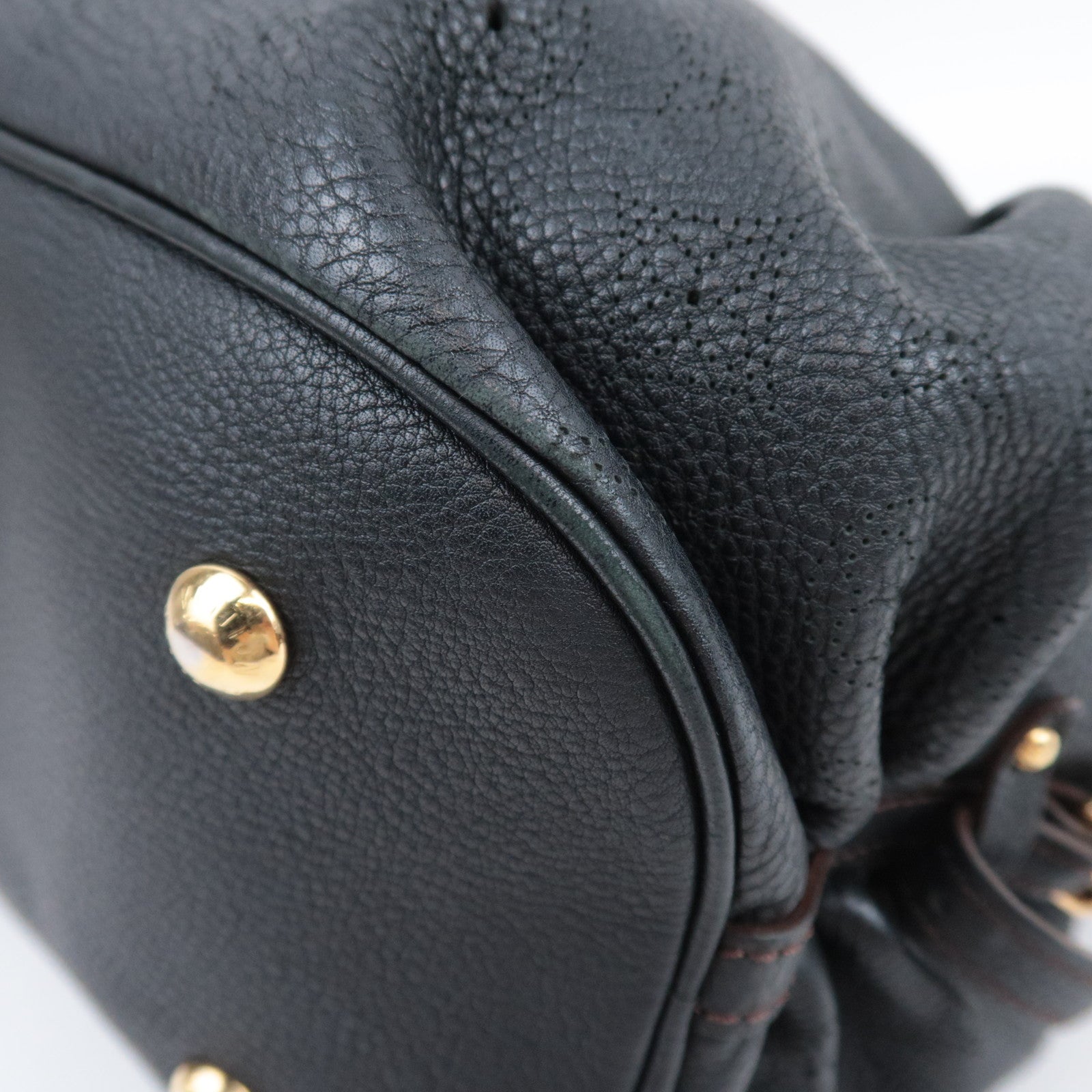 Louis Vuitton Monogram Mahina L Shoulder Bag Noir M95765