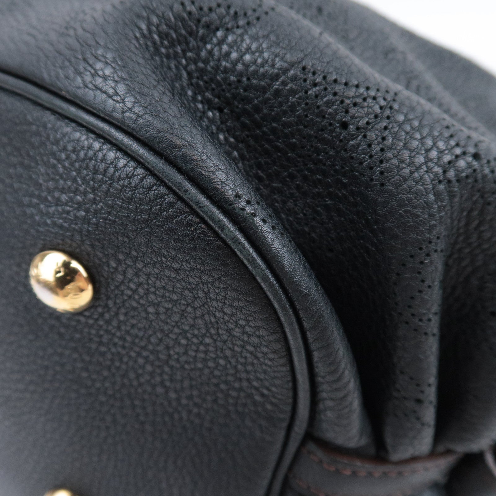 Louis Vuitton Monogram Mahina L Shoulder Bag Noir M95765