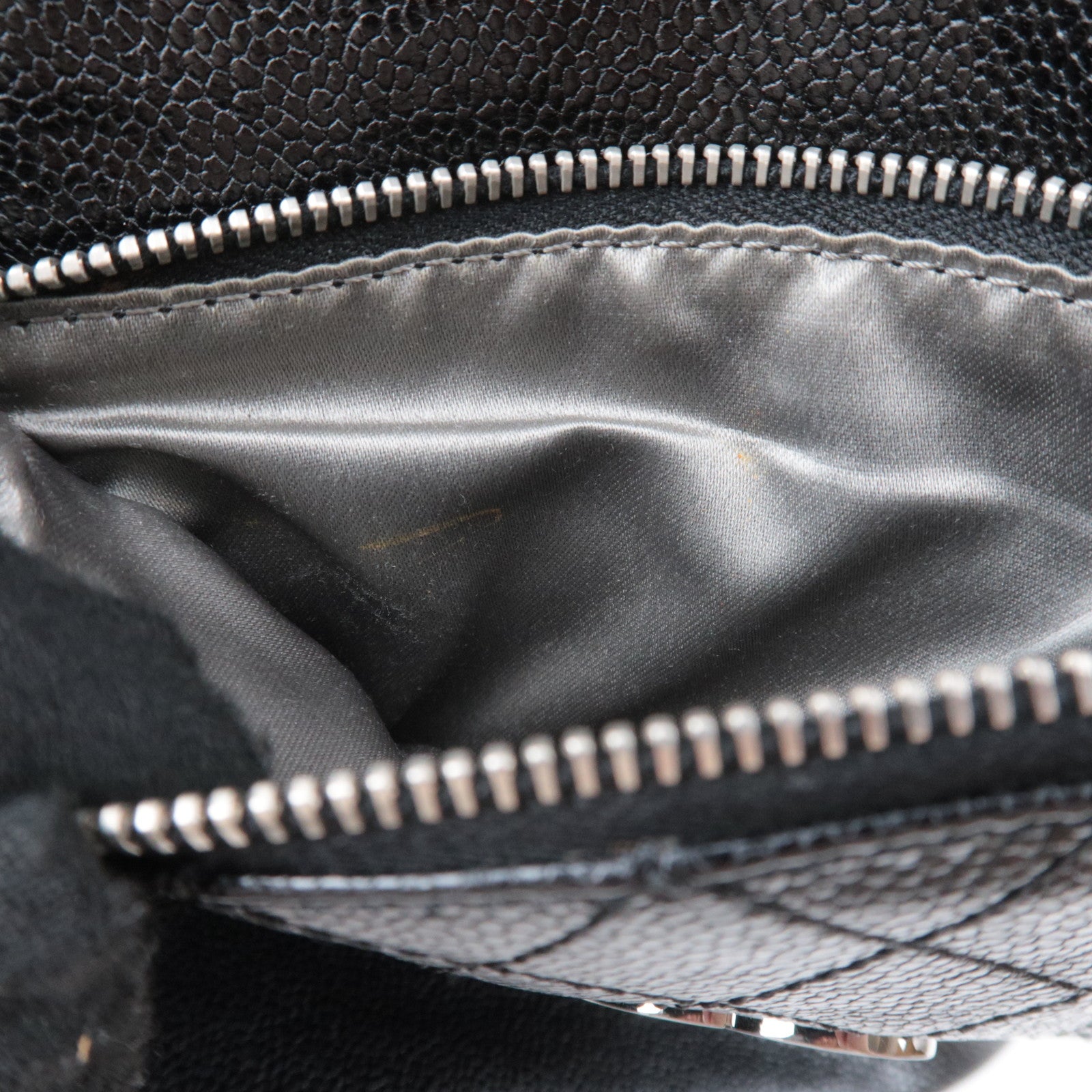 CHANEL Matelasse Chain Tote Bag Caviarskin Black Silver HDW
