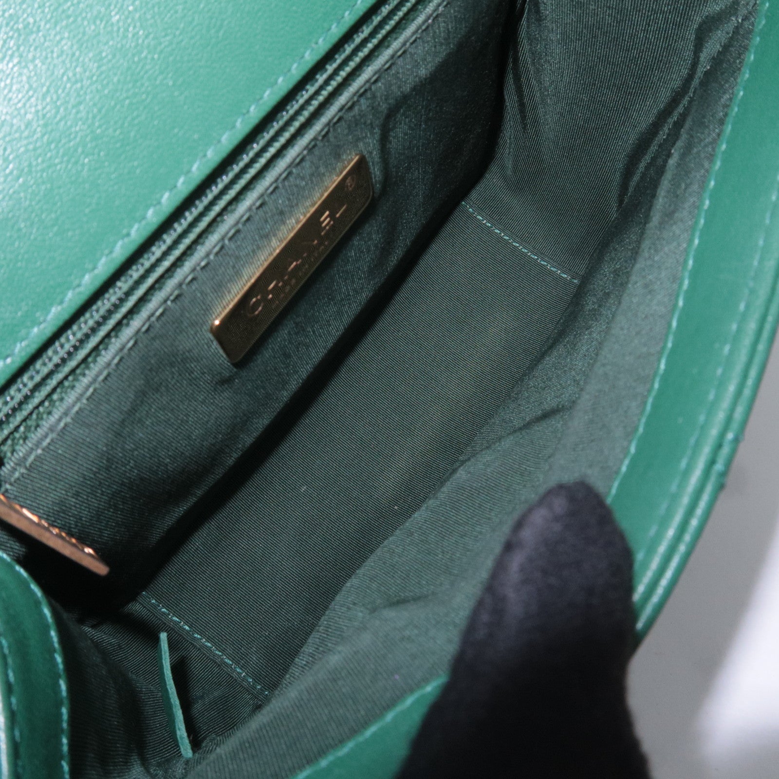 CHANEL 19 Dixneuf 2Way Chain Shoulder Bag Lambskin Green Gold HDW