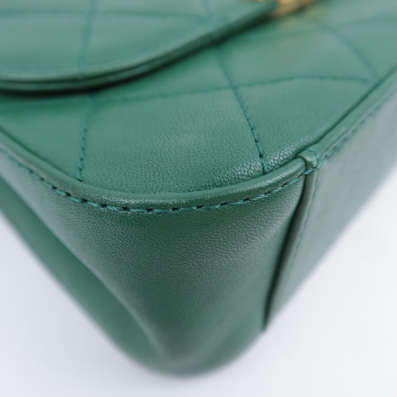 CHANEL 19 Dixneuf 2Way Chain Shoulder Bag Lambskin Green Gold HDW