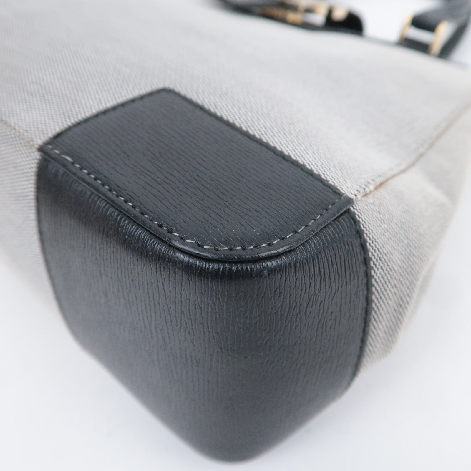 GUCCI G Logo Canvas Leather Handbag Gray Black 002.1103