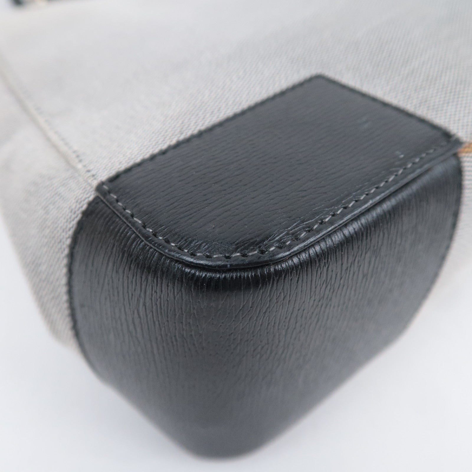 GUCCI G Logo Canvas Leather Handbag Gray Black 002.1103