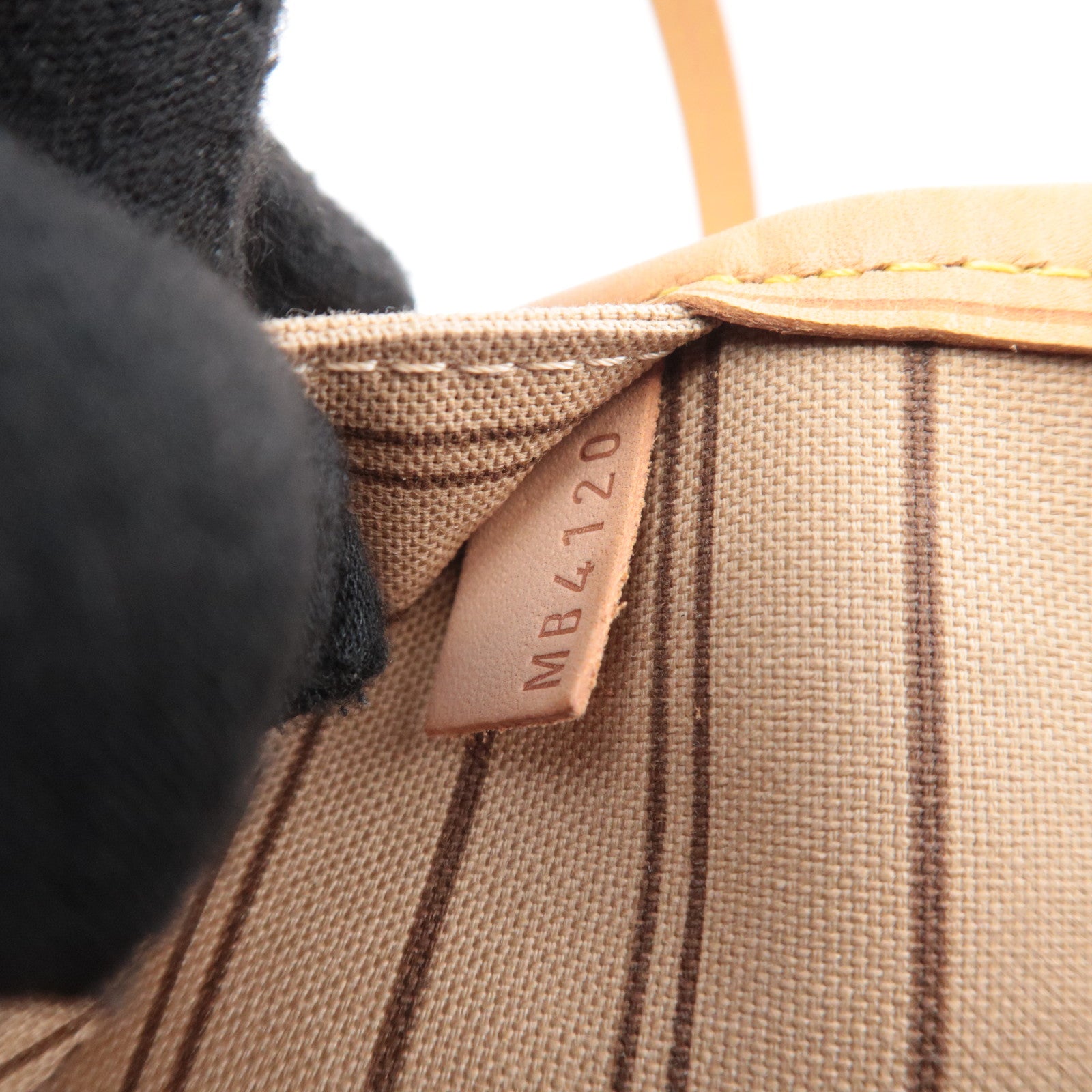 Louis Vuitton Monogram Neverfull MM Tote Bag M40156 CA4140