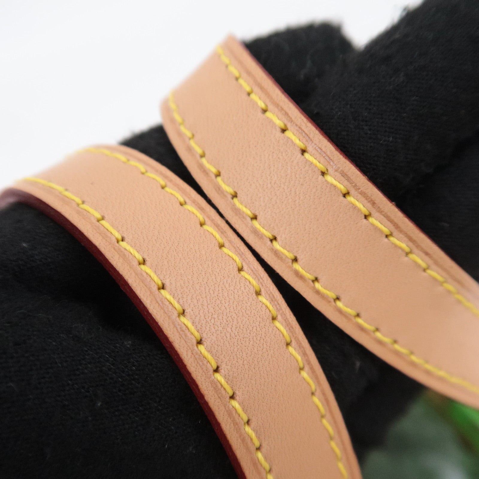 Louis Vuitton Monogram Vernis Fluo Reade PM Robert Wilson 2002 Christmas Exclusive Vert M91904