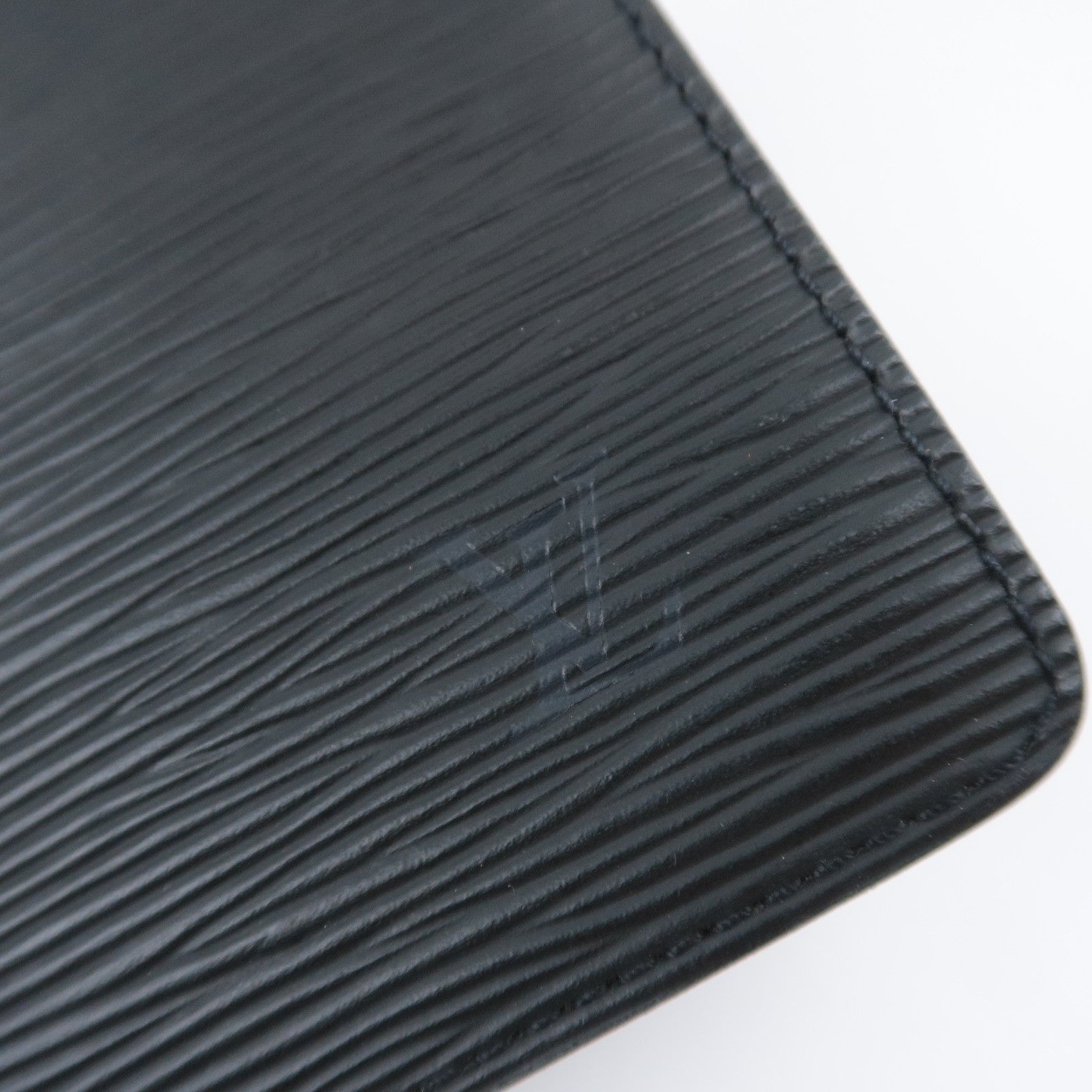 Louis Vuitton Epi Pochette Homme Clutch Bag Noir M52522