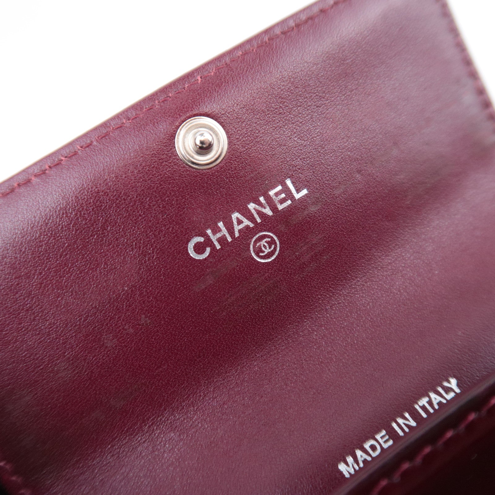 CHANEL Coco Mark Brilliant Matelasse Patent Coin Case Burgundy