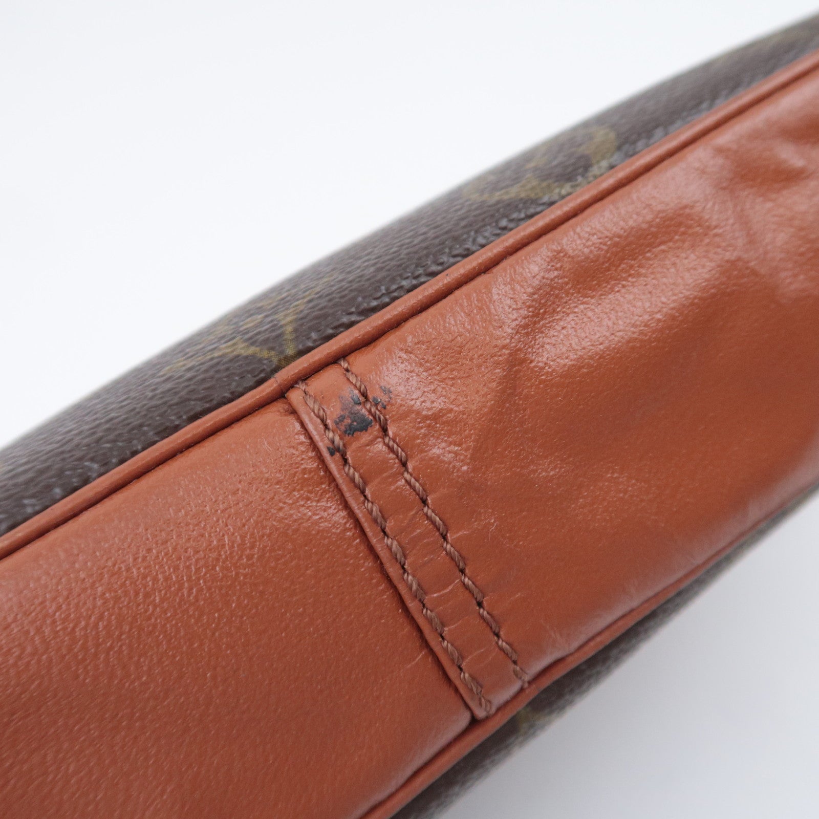 Louis Vuitton Monogram Vintage Shoulder Bag