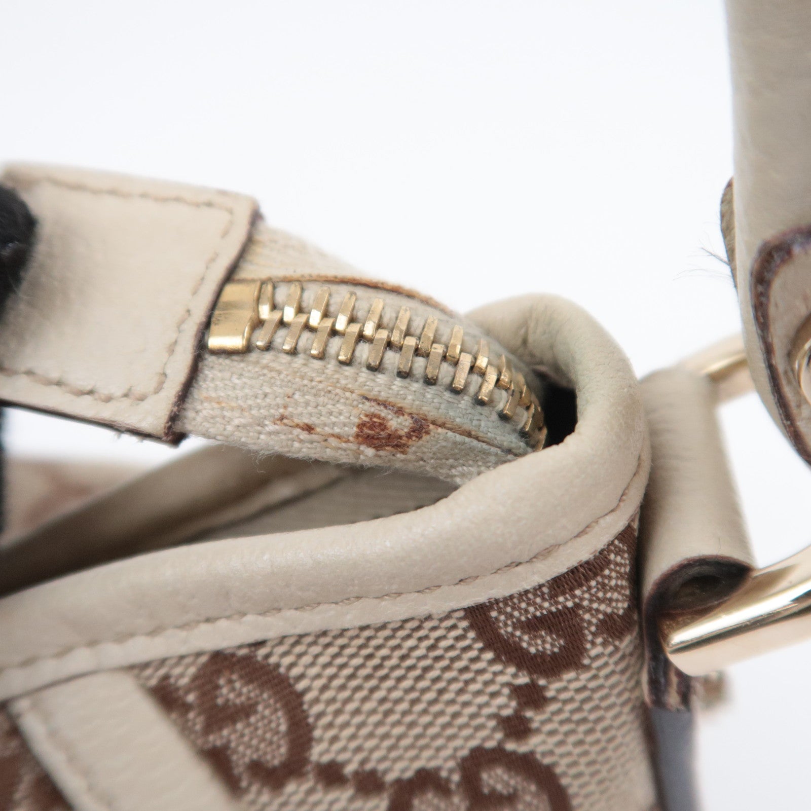 GUCCI Abby GG Canvas Shoulder Bag Beige Ivory 130939