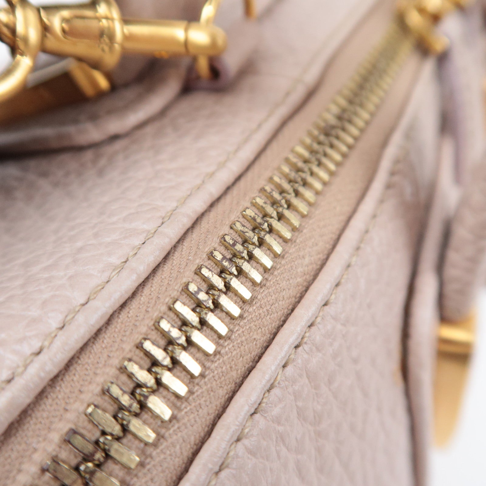 FENDI Chameleon 2Way Leather Handbag Beige 8BL114