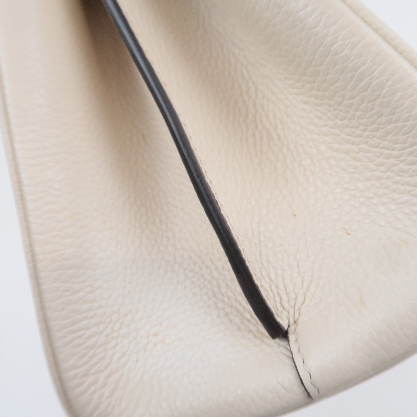 GUCCI Zumi Small 2Way Leather Top Handle Handbag Ivory 569712
