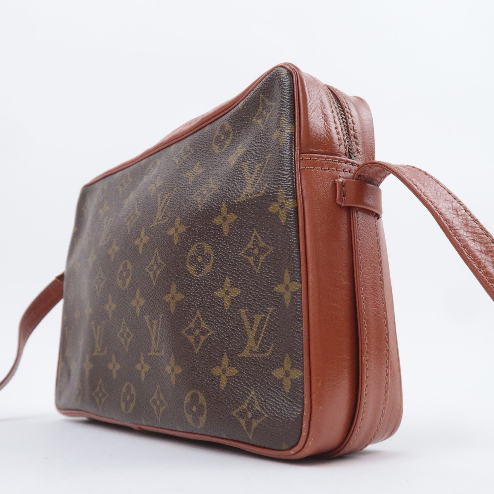 Louis Vuitton Monogram Sac Bandouliere 30 Shoulder Bag M51364