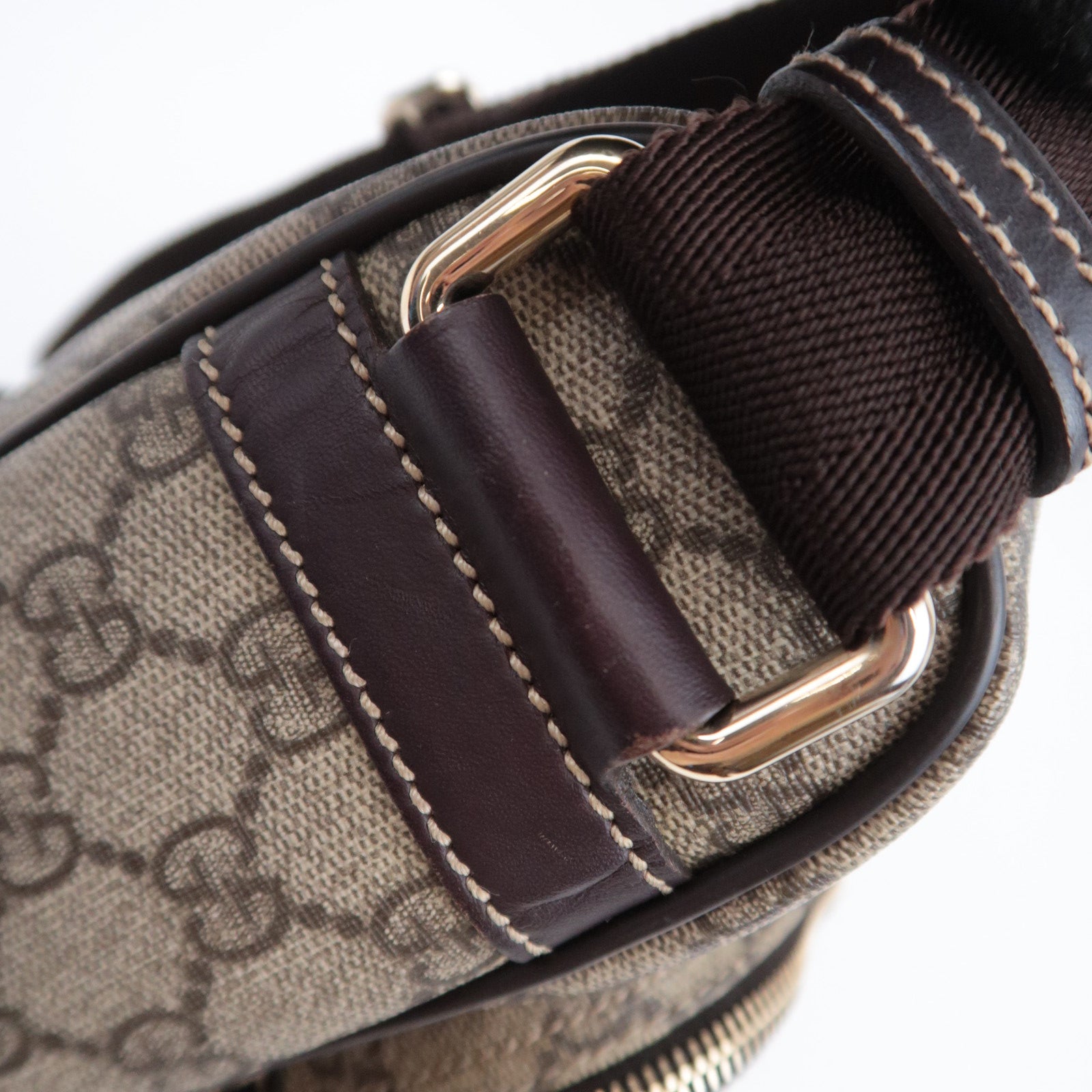 GUCCI Shoulder Bag GG Supreme Leather Beige Brown 246881
