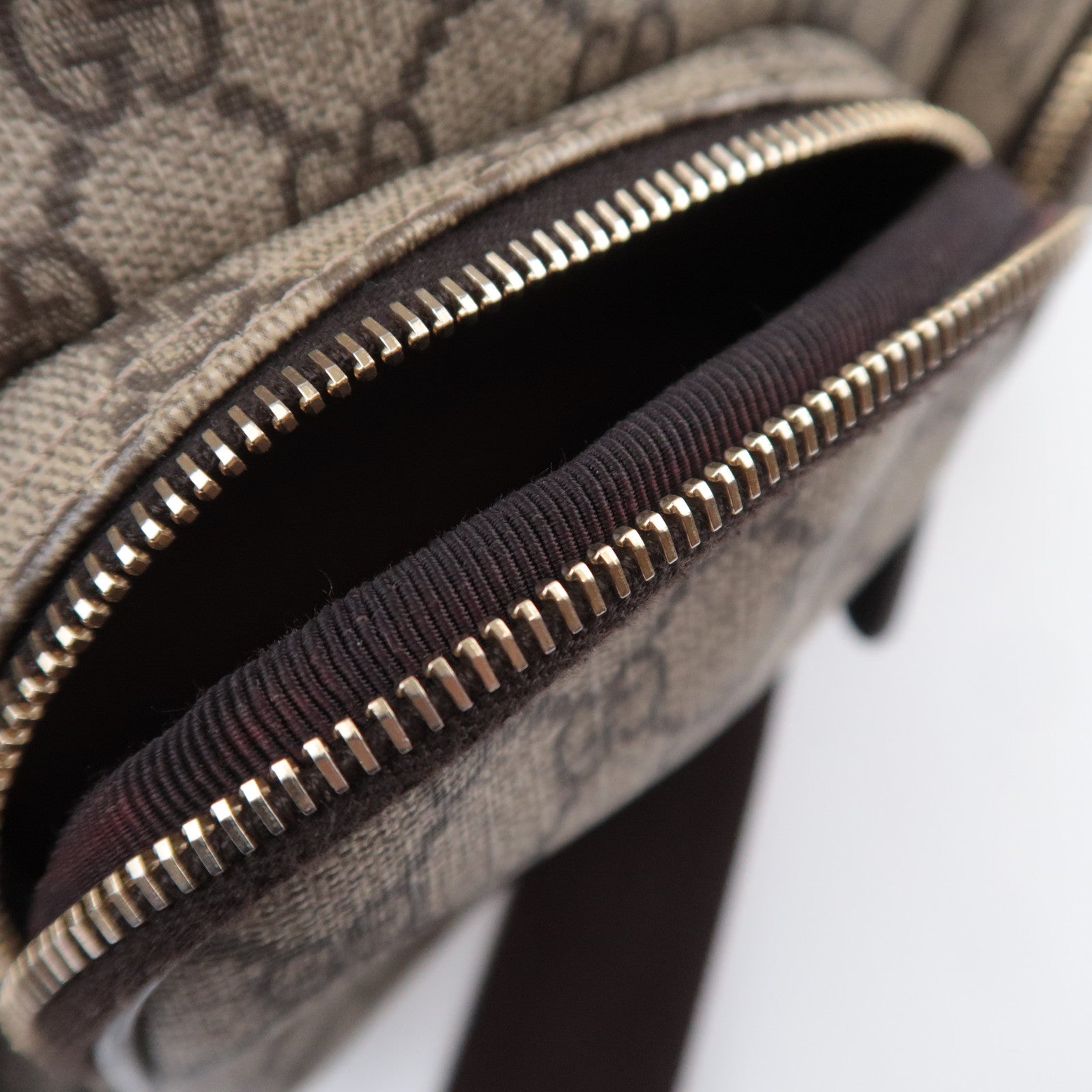 GUCCI Shoulder Bag GG Supreme Leather Beige Brown 246881