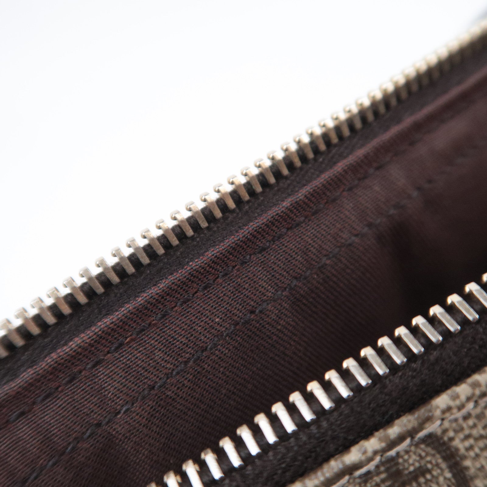 GUCCI Shoulder Bag GG Supreme Leather Beige Brown 246881