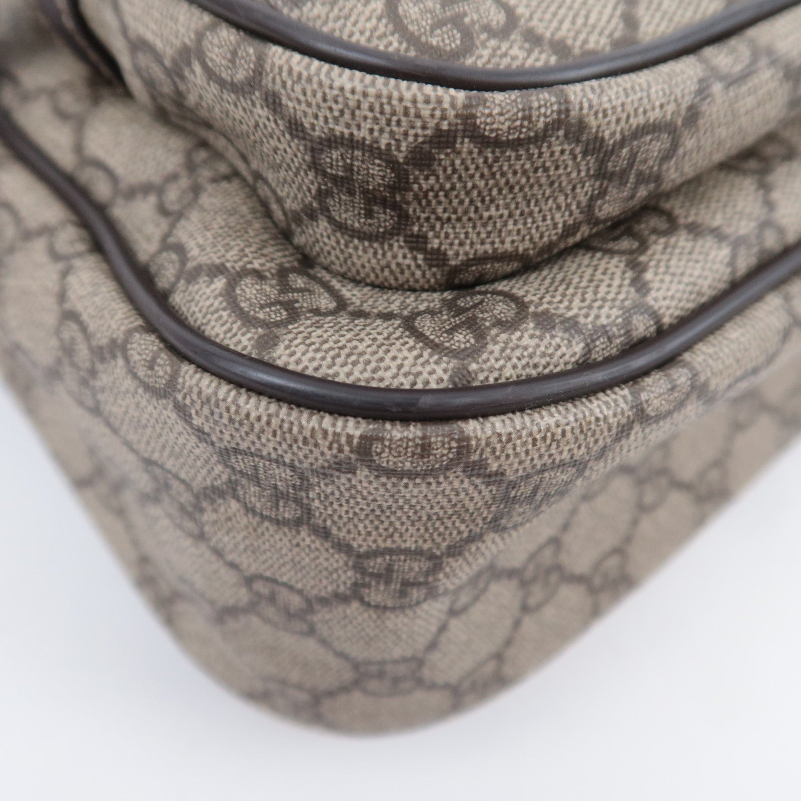 GUCCI Shoulder Bag GG Supreme Leather Beige Brown 246881