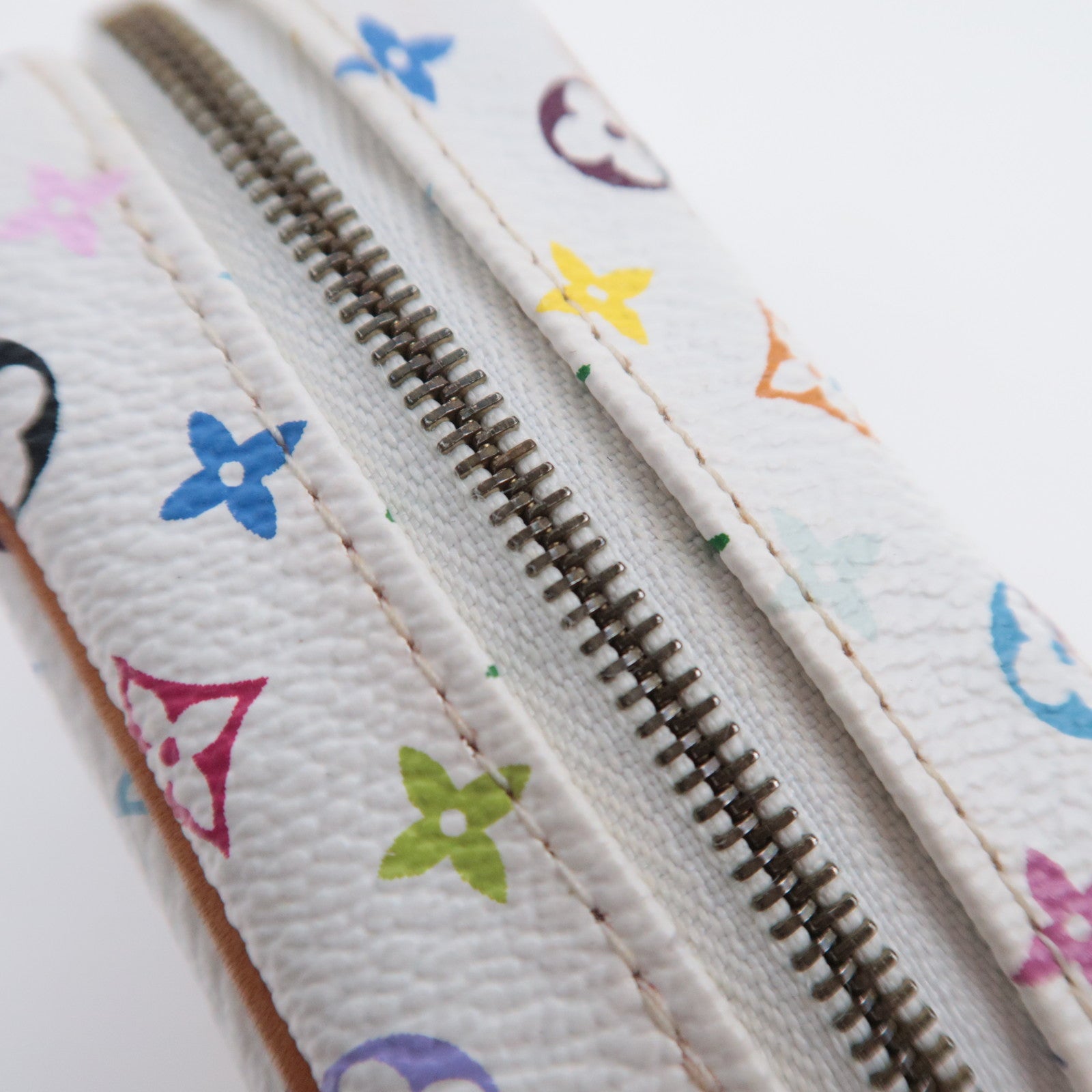 Louis Vuitton Murakami Multicolor Trousse Wapity Pouch Blanc M58033