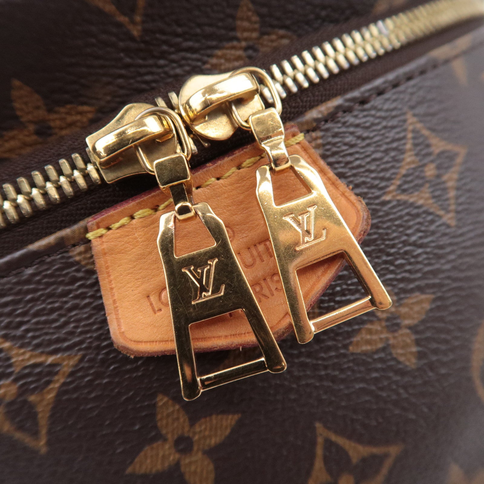 Louis Vuitton Monogram Bum Bag M43644