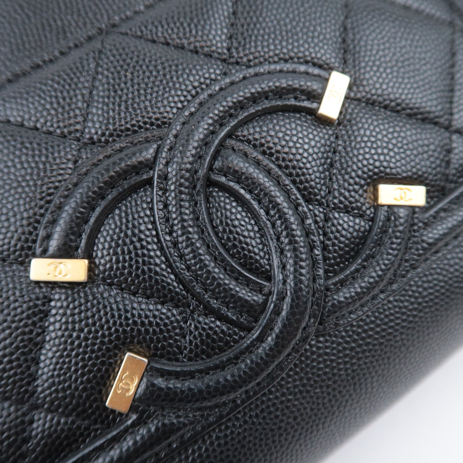 CHANEL CC Filigree Chain Waist Bag Caviar Skin Blac Gold HDW