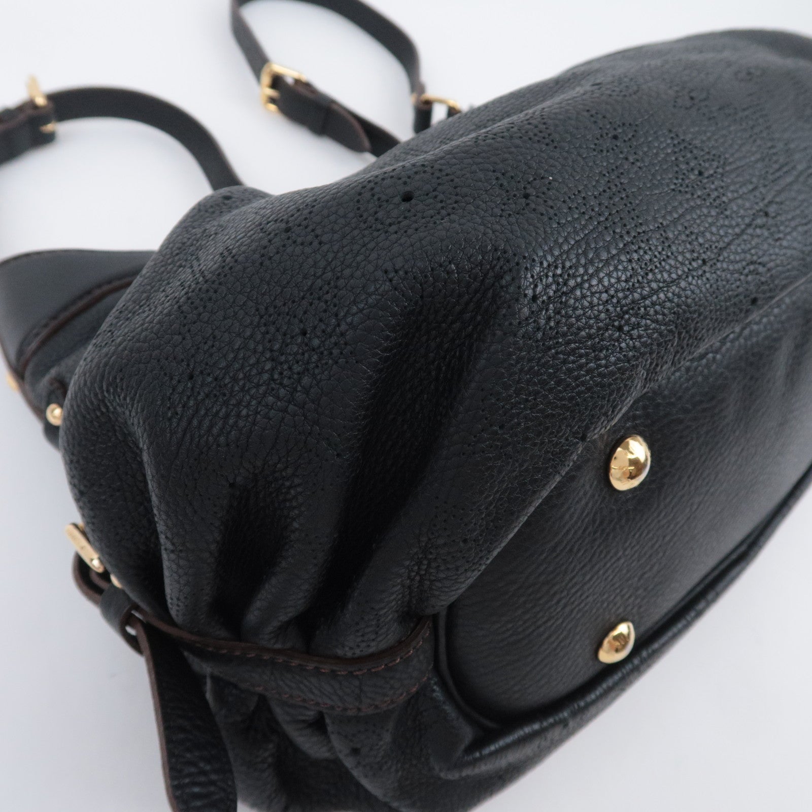Louis Vuitton Monogram Mahina XS Noir M95660