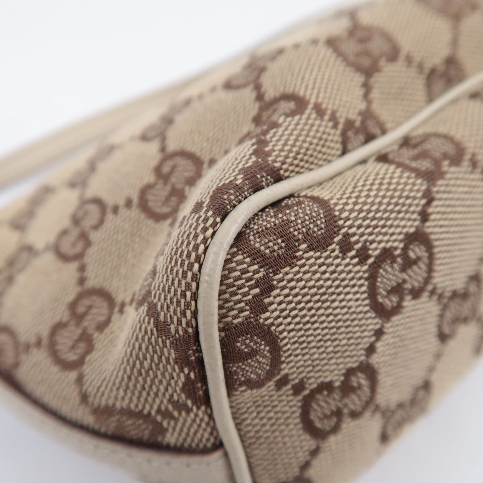 GUCCI Boat Bag GG Canvas Handbag Beige White 07193