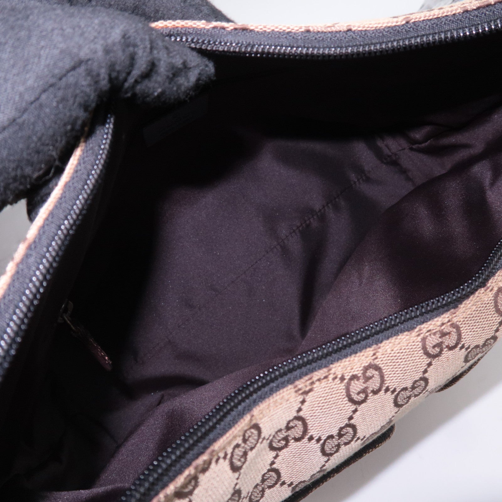 GUCCI GG Canvas Shoulder Bag Beige 001.3380