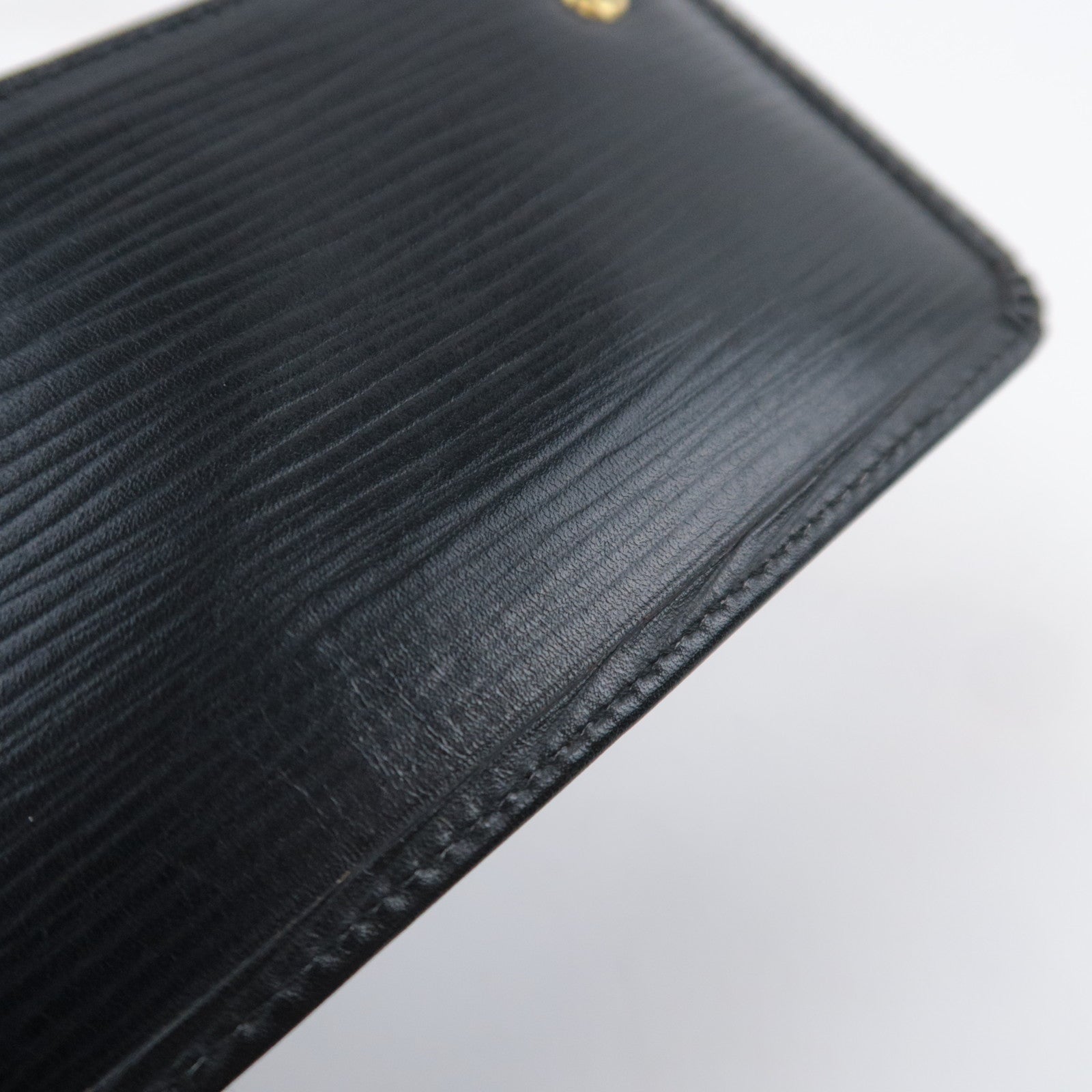 Louis Vuitton Epi Pochette Cles Coin Case Noir M63802