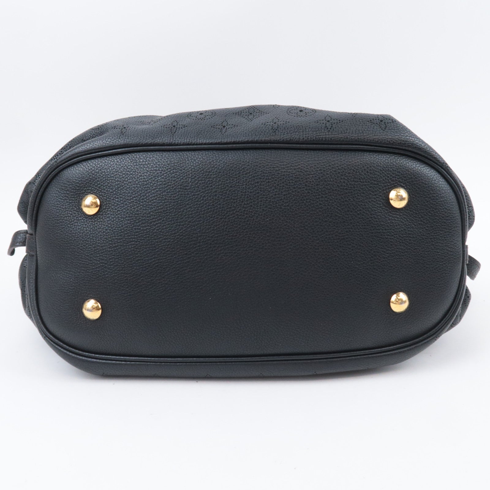 Louis Vuitton Monogram Mahina L Shoulder Bag Noir M95765