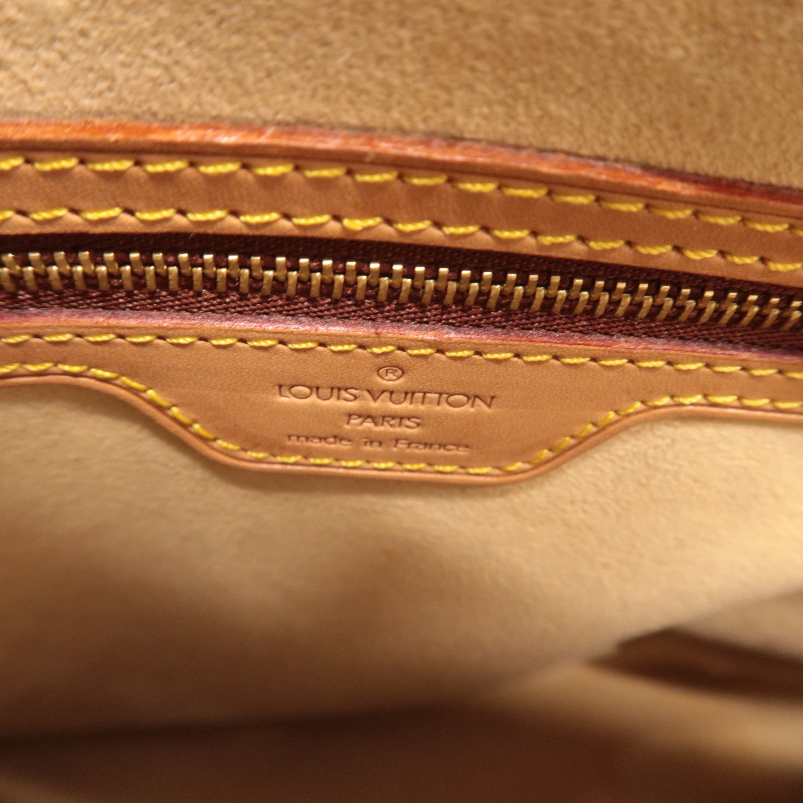 Louis Vuitton Monogram Looping GM Shoulder Bag M51145