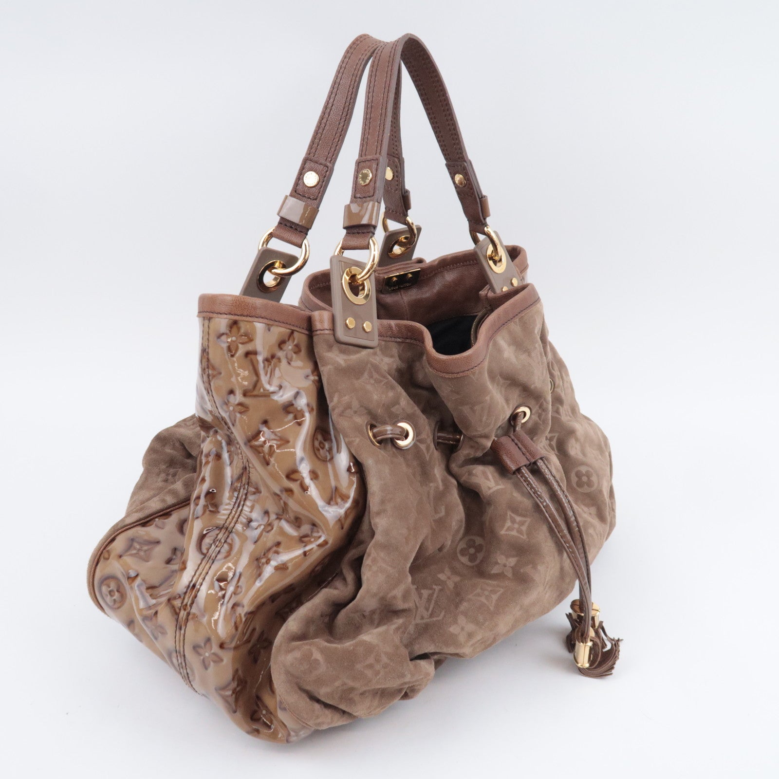 Louis Vuitton 2009 Pre Fall Collection Irene Shoulder Bag M47928