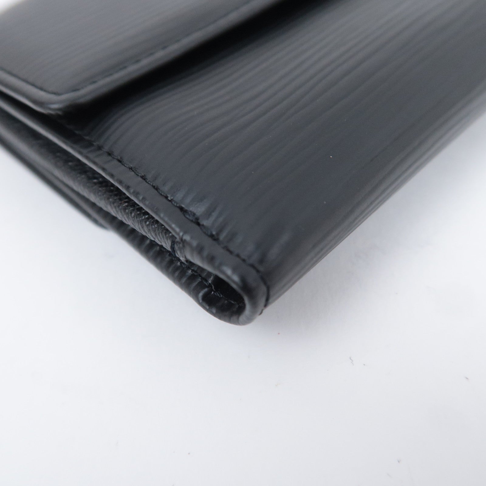 Louis Vuitton Epi Porte Monnaie Billet Carte Credit Wallet M63482